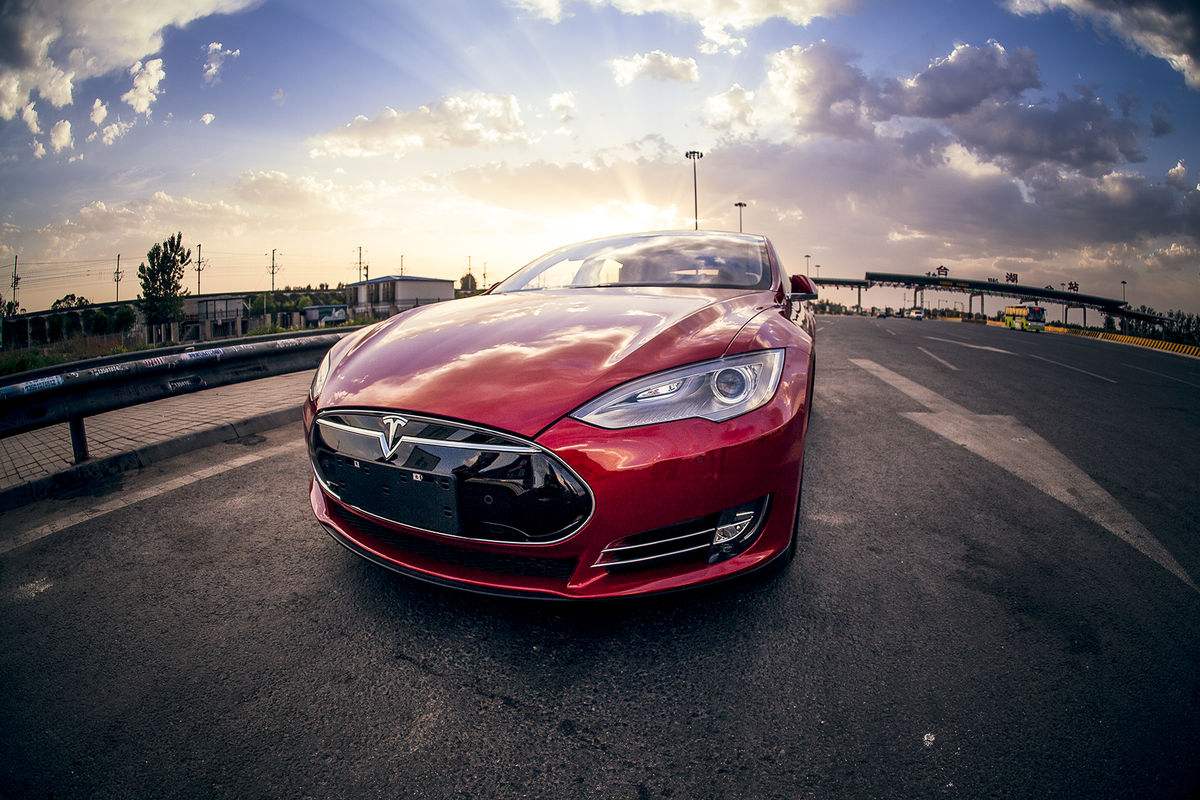 全國新能源車估達144萬輛，107城啟用專用號