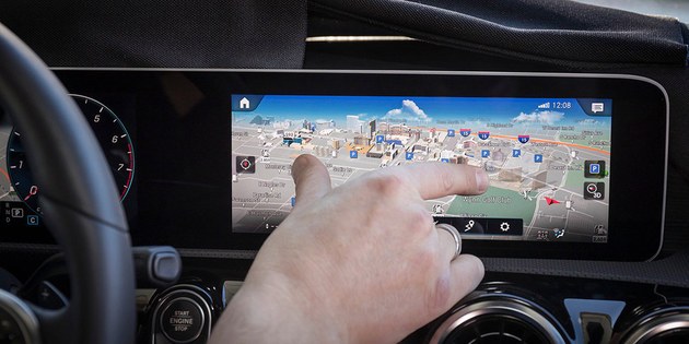 奔馳交互系統(tǒng)