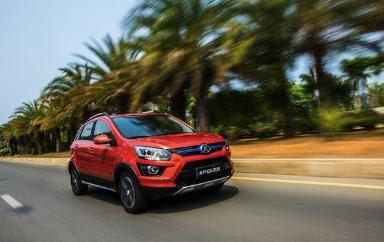 新能源汽車駛向技術創新快車道