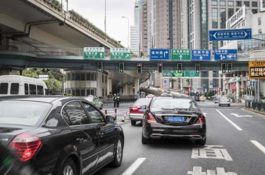 戴姆勒路測各國駕駛環境差異 戴姆勒路測各國駕駛環境差異