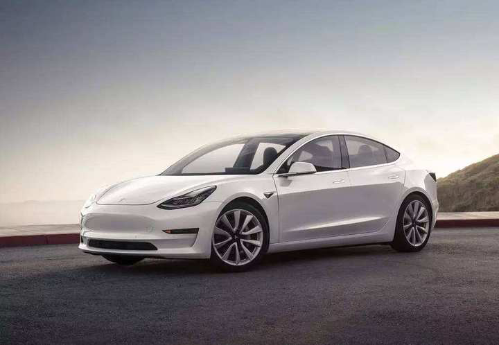 特斯拉MODEL 3更新軟件提高畫面質量