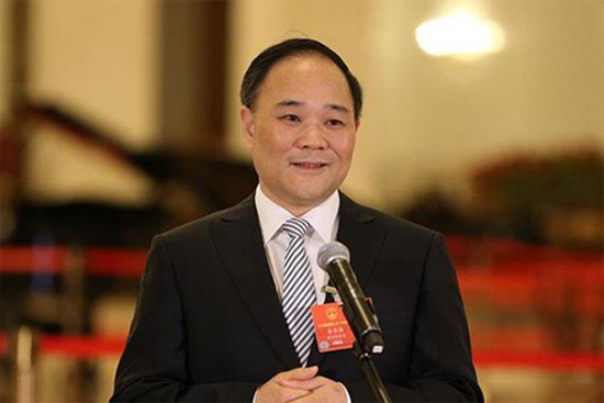 李書福:汽車電動化是大勢所趨 2020年90%都是新能源汽車 李書福:汽車電動化是大勢所趨 2020年90%都是新能源汽車