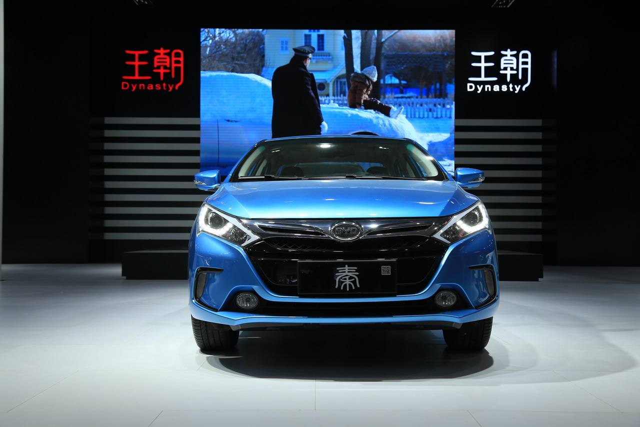 比亞迪秦EV