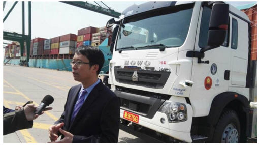 中國重汽無人駕駛電動卡車開啟港口試運營