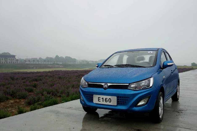 江鈴?fù)顿Y24.46億在滇造新能源汽車(chē)