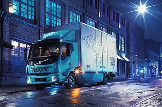 沃爾沃將推首款電動卡車 續(xù)航里程300km