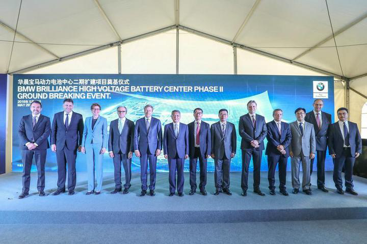 中國新能源汽車產(chǎn)業(yè)正邁向市場驅(qū)動的關(guān)鍵時期