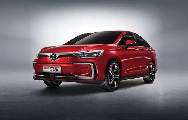 2018純電動汽車續(xù)航500車型推薦 2018純電動汽車續(xù)航500車型推薦