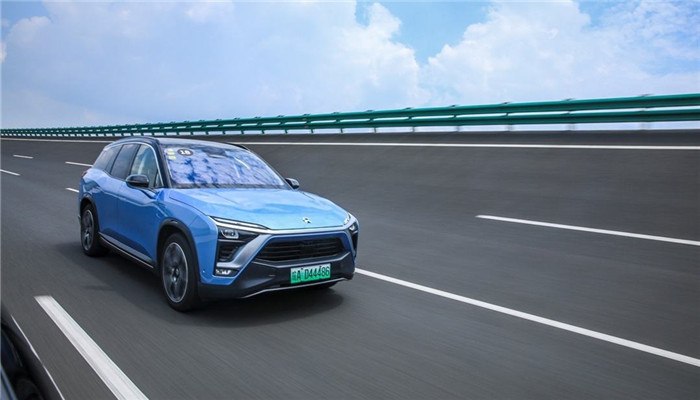 新能源汽車市場普及率提高